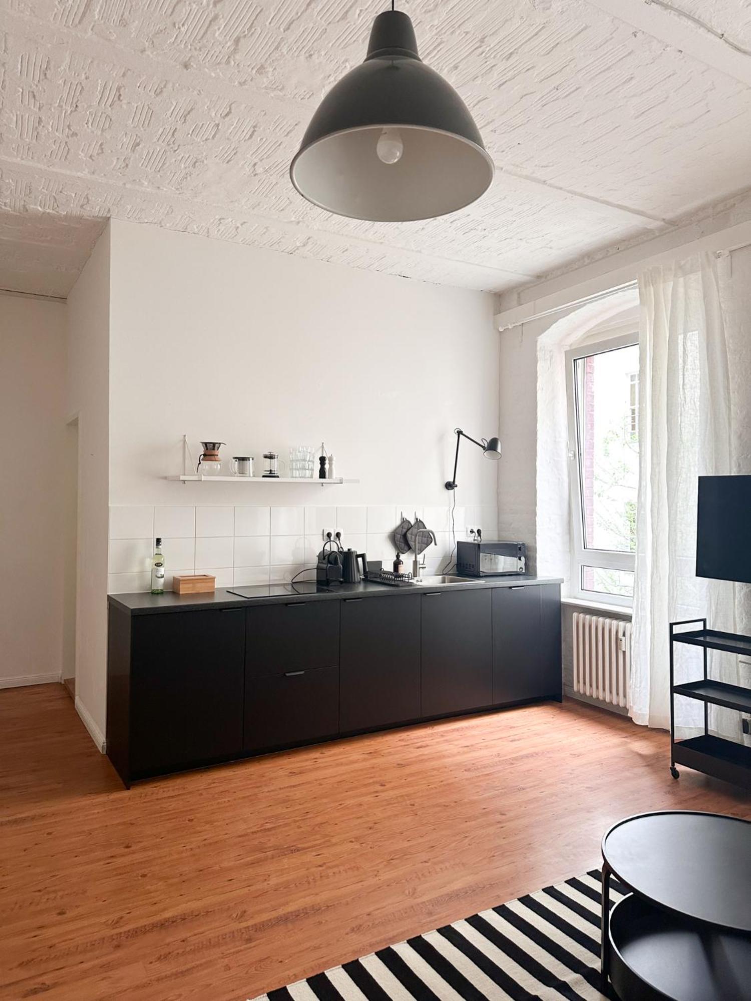Apartamento Nook Design-apartments Mit Kueche, Duschbad, Neben U-bahn Station Aber Ruhig Gelegen *